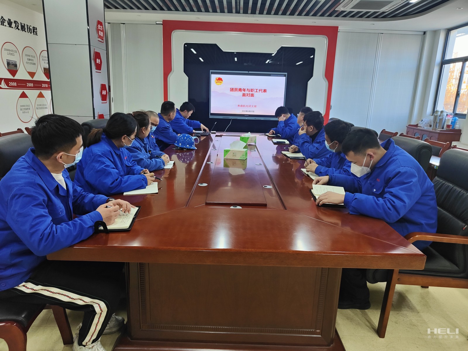 座談會現場.jpg 座談會現場.jpg