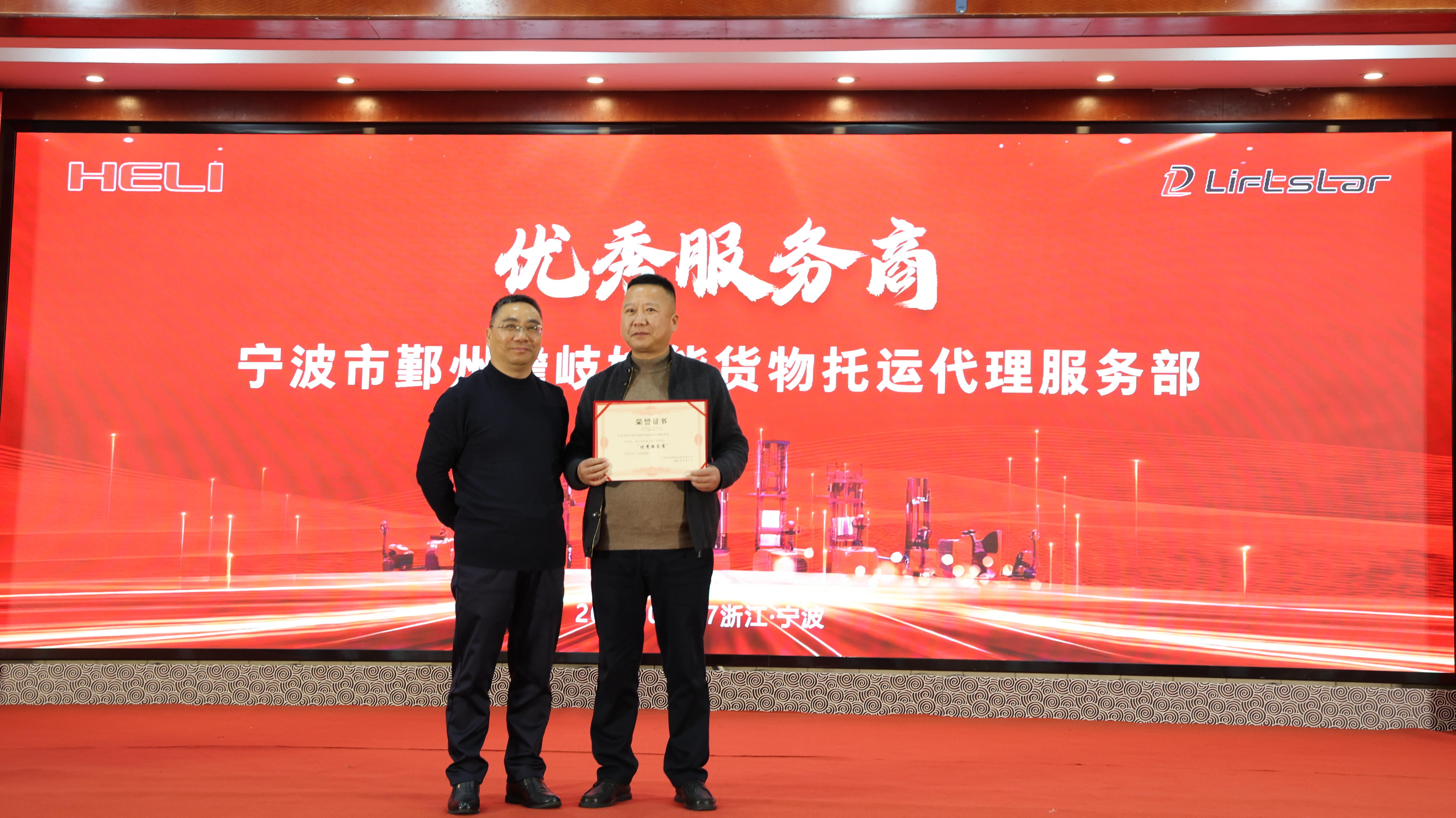 283A4376.JPG 283A4376.JPG